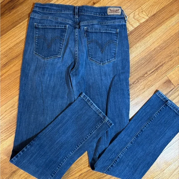 Vintage Classic Levi’s 505 Denim Jeans - Picture 3 of 6